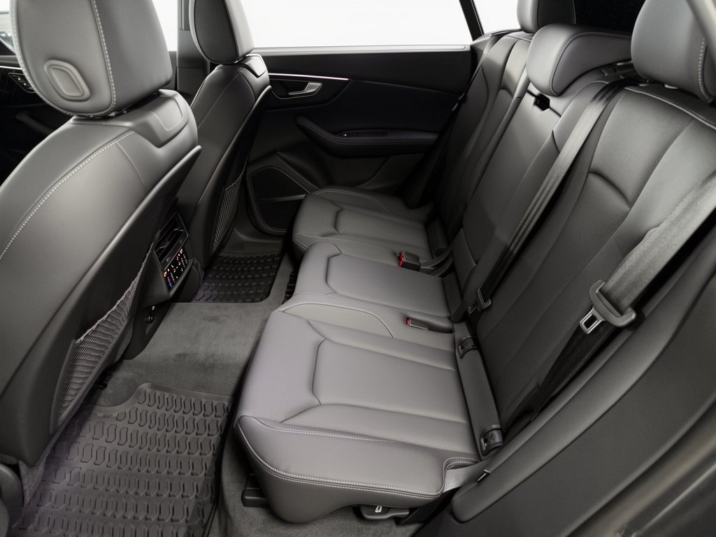 New 2027 Audi Q8 Premium Plus AWD/4WD image 25