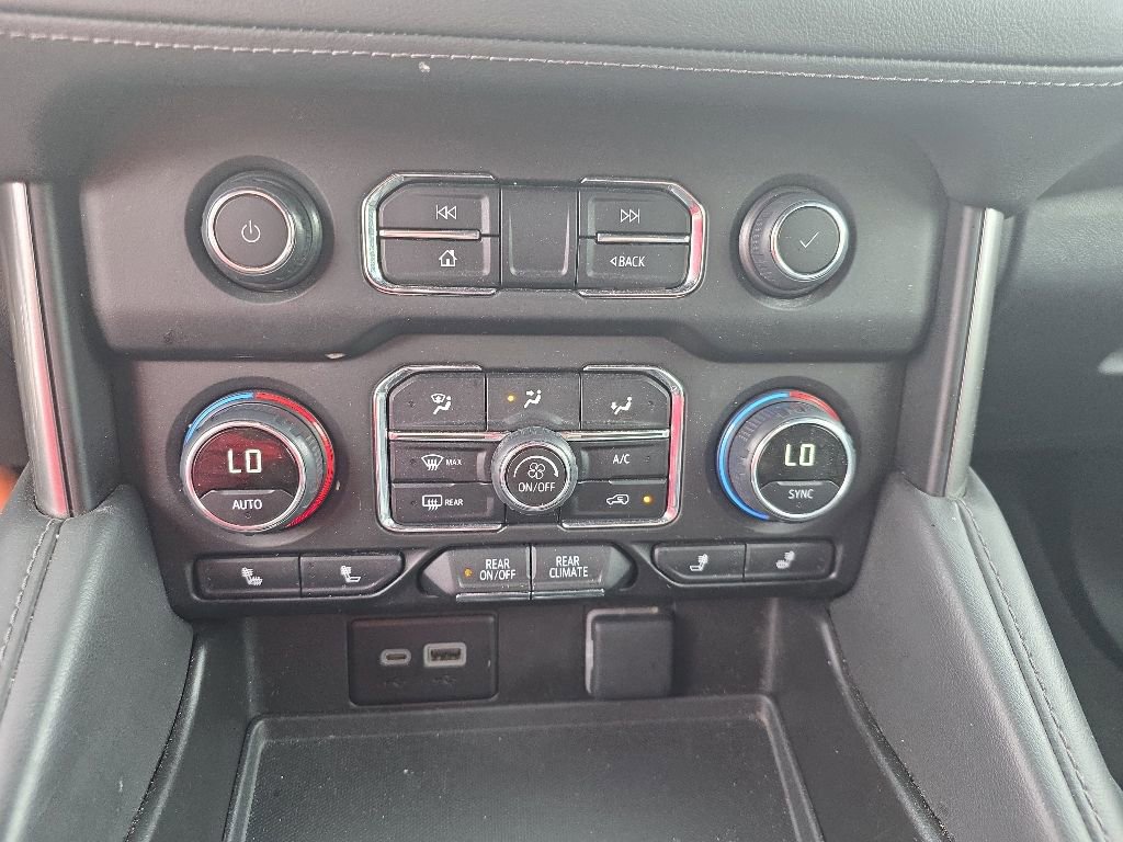 Used 2024 Chevrolet Tahoe LT AWD/4WD image 19