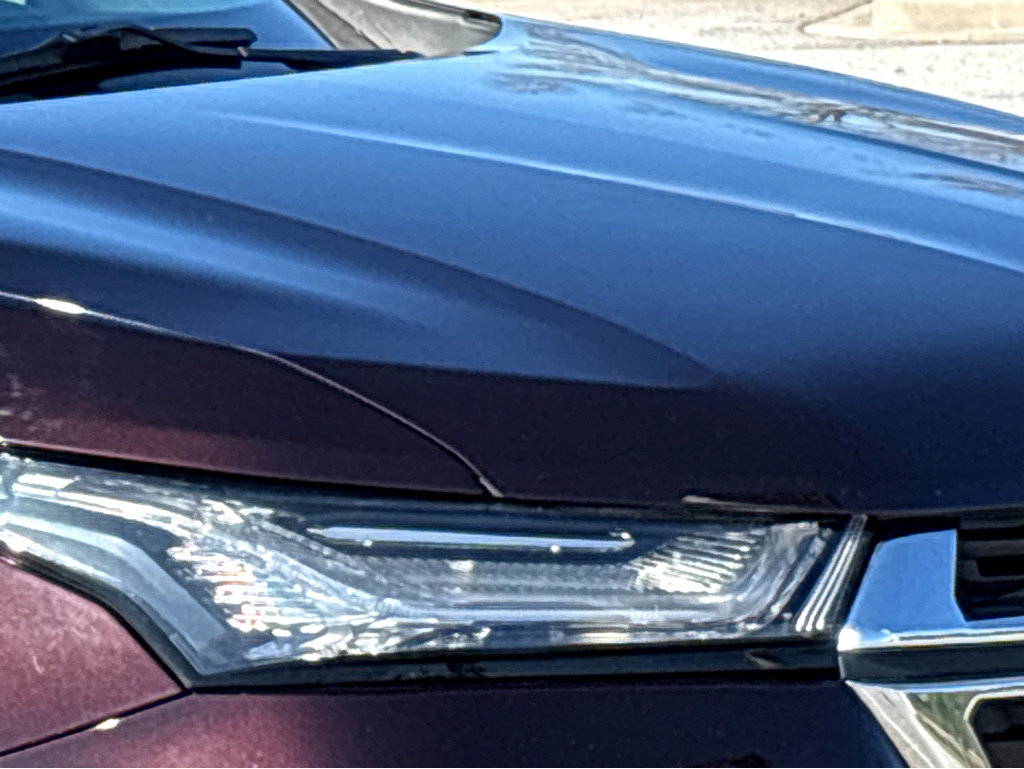 Used 2023 Chevrolet Traverse LT image 11