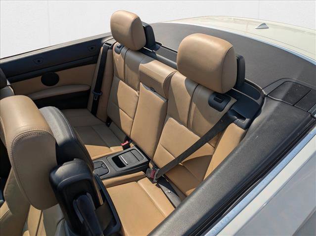 Used 2013 BMW M3 Convertible image 14