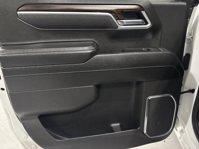 Used 2025 GMC Sierra 1500 SLT image 29