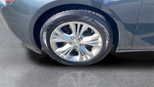 Used 2014 Chevrolet Impala LT w/ Convenience Package image 4