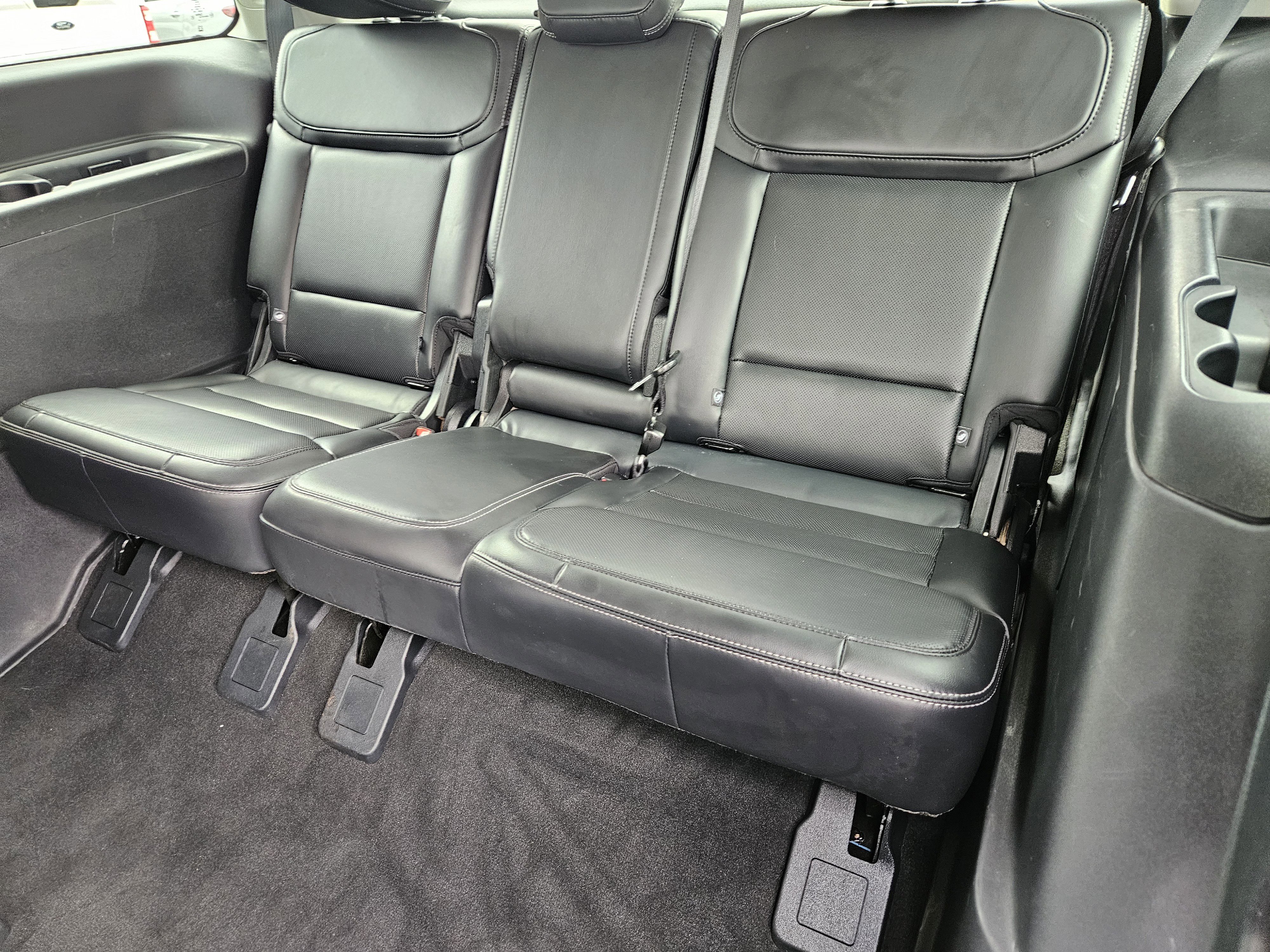 Used 2025 Ford Expedition Platinum AWD/4WD image 32
