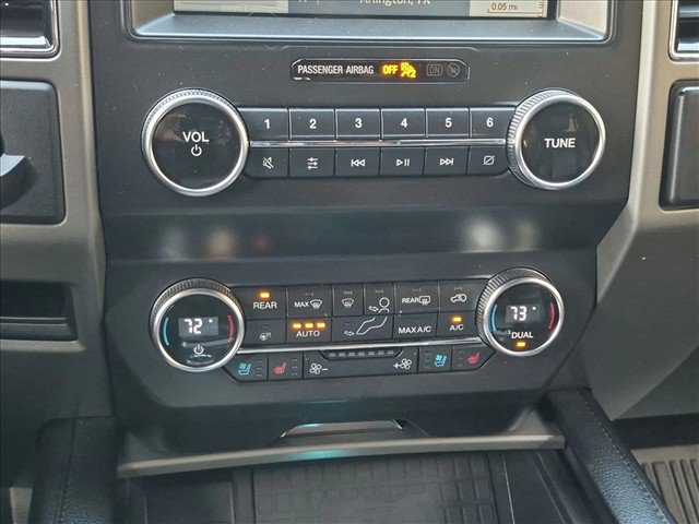 Used 2020 Ford Expedition XLT w/ Equipment Group 202A AWD/4WD image 15