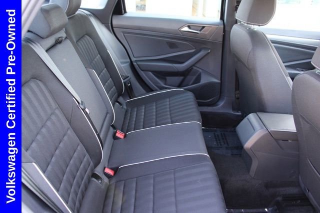 Used 2024 Volkswagen Jetta Sport image 20