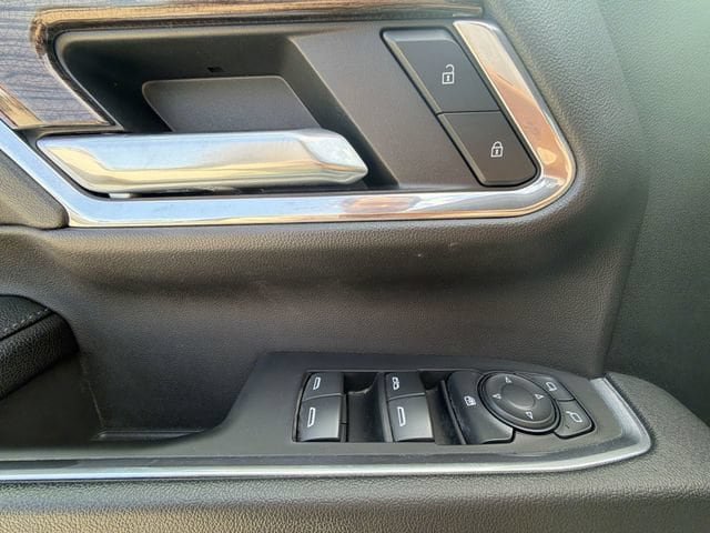 Used 2024 Chevrolet Silverado 2500 LT AWD/4WD image 27