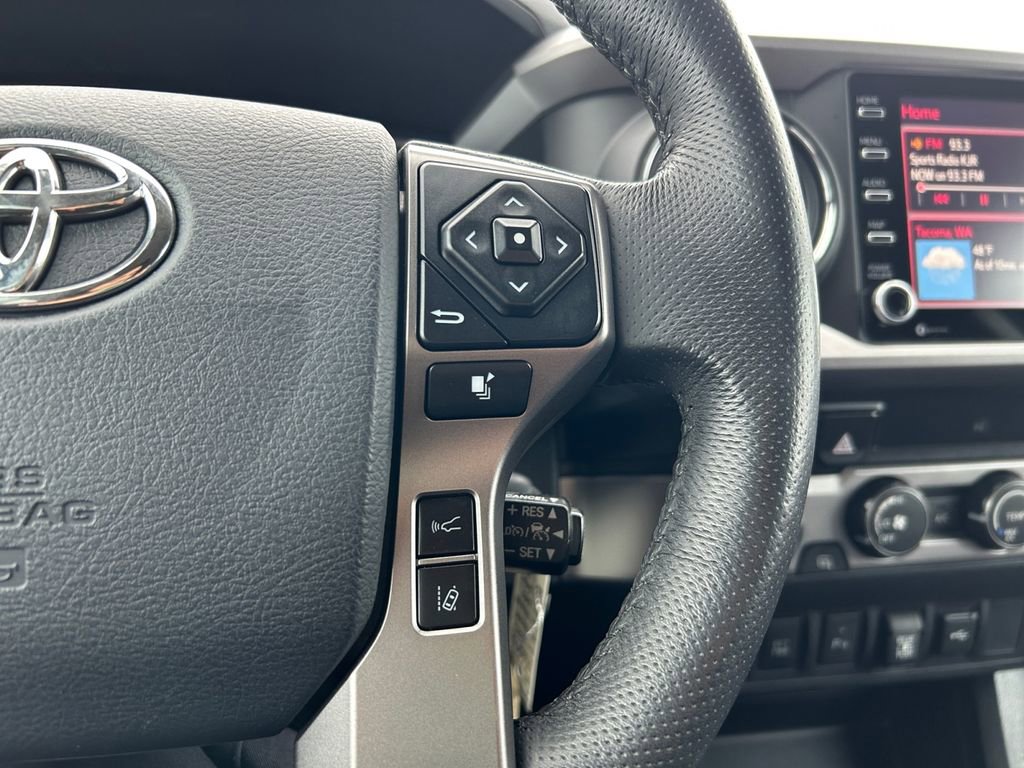 Used 2020 Toyota Tacoma SR5 AWD/4WD image 19