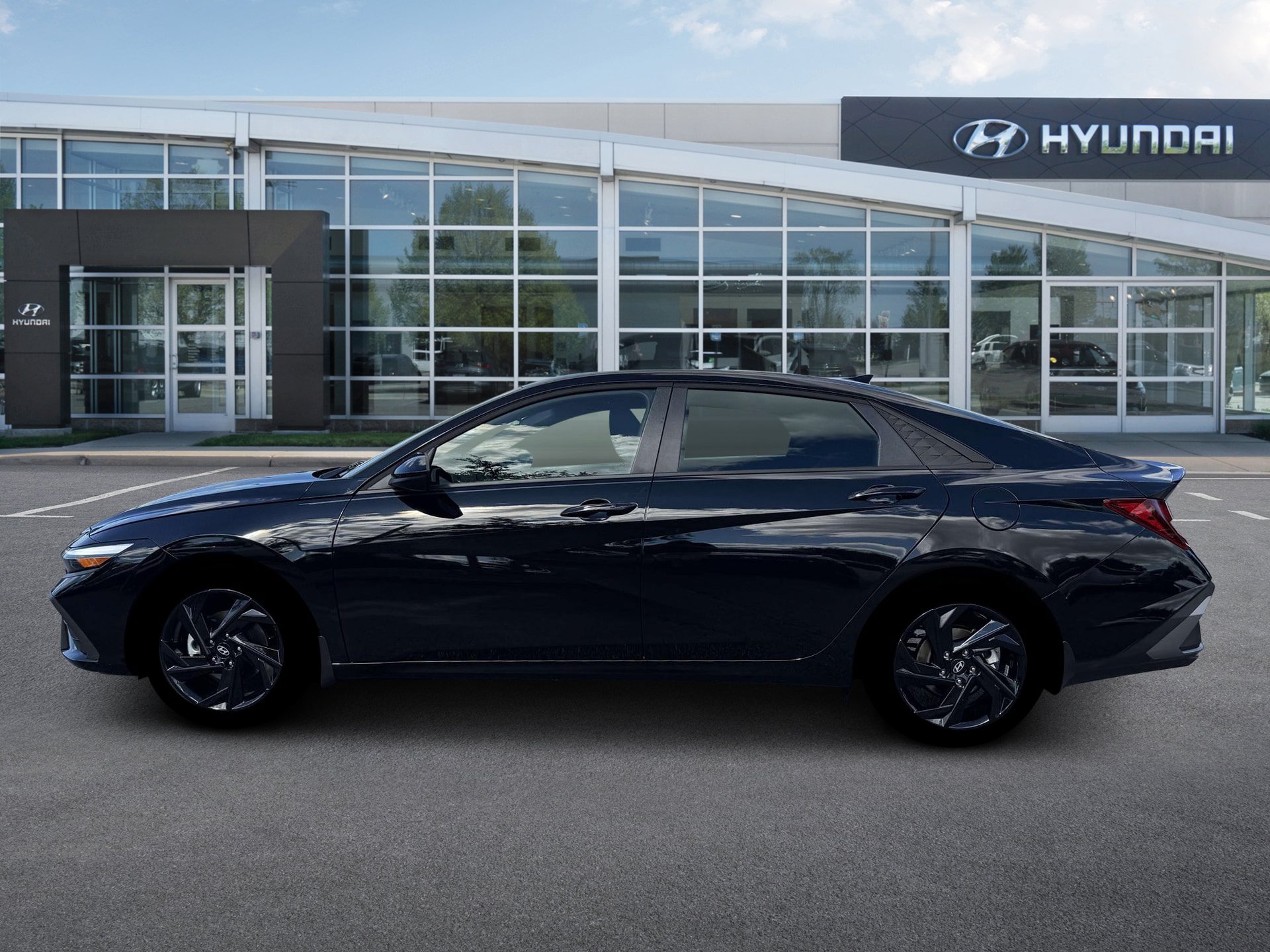 New 2026 Hyundai Elantra Sport FWD image 3