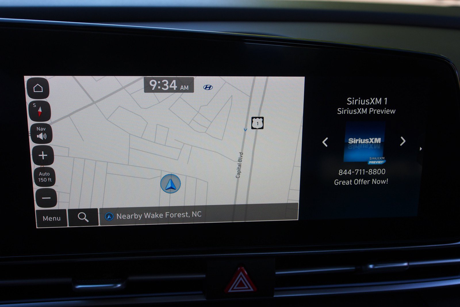 Used 2024 Hyundai Elantra Limited FWD image 31