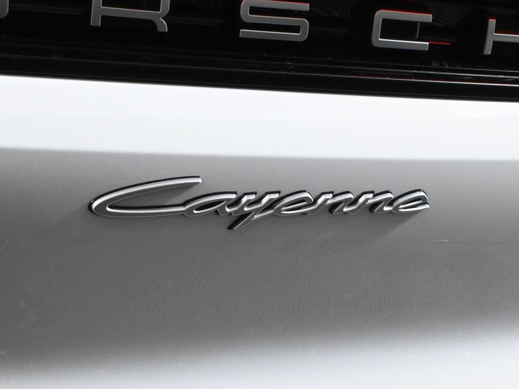 Used 2026 Porsche Cayenne E-Hybrid Coupe AWD/4WD image 45