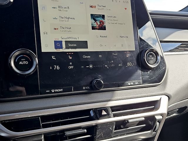 Used 2025 Lexus RX 350 FWD w/ Technology Package image 16