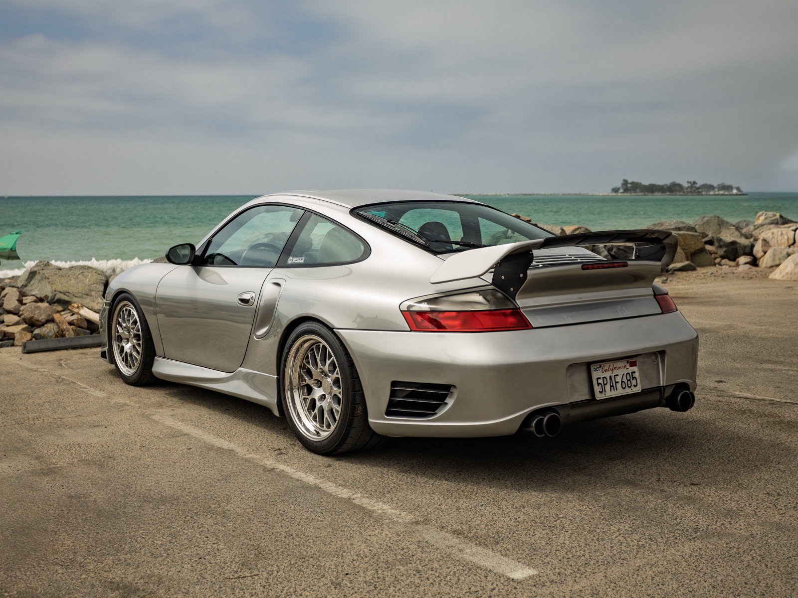 Used 2001 Porsche 911 Turbo AWD/4WD image 7