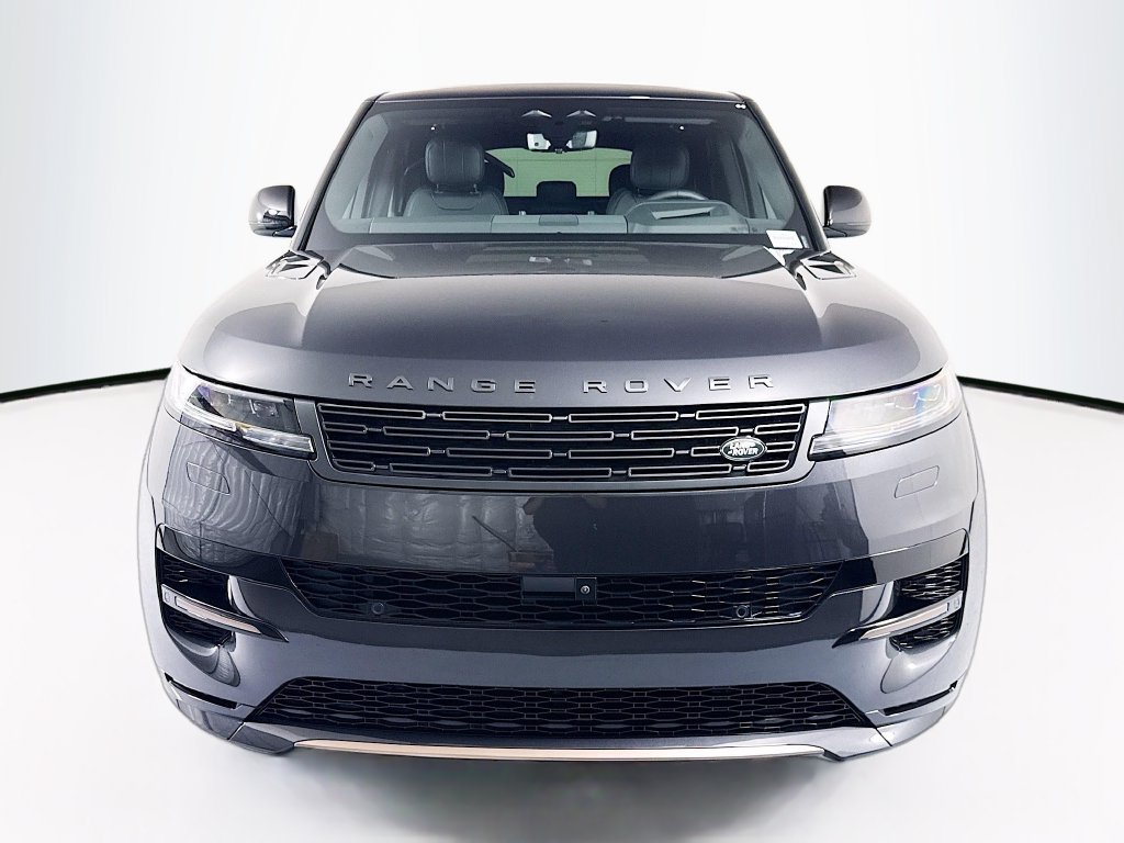 New 2026 Land Rover Range Rover Sport Dynamic SE AWD/4WD image 2