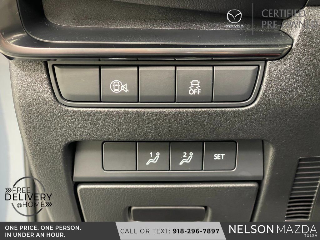 Certified 2025 MAZDA MAZDA3 Carbon image 28
