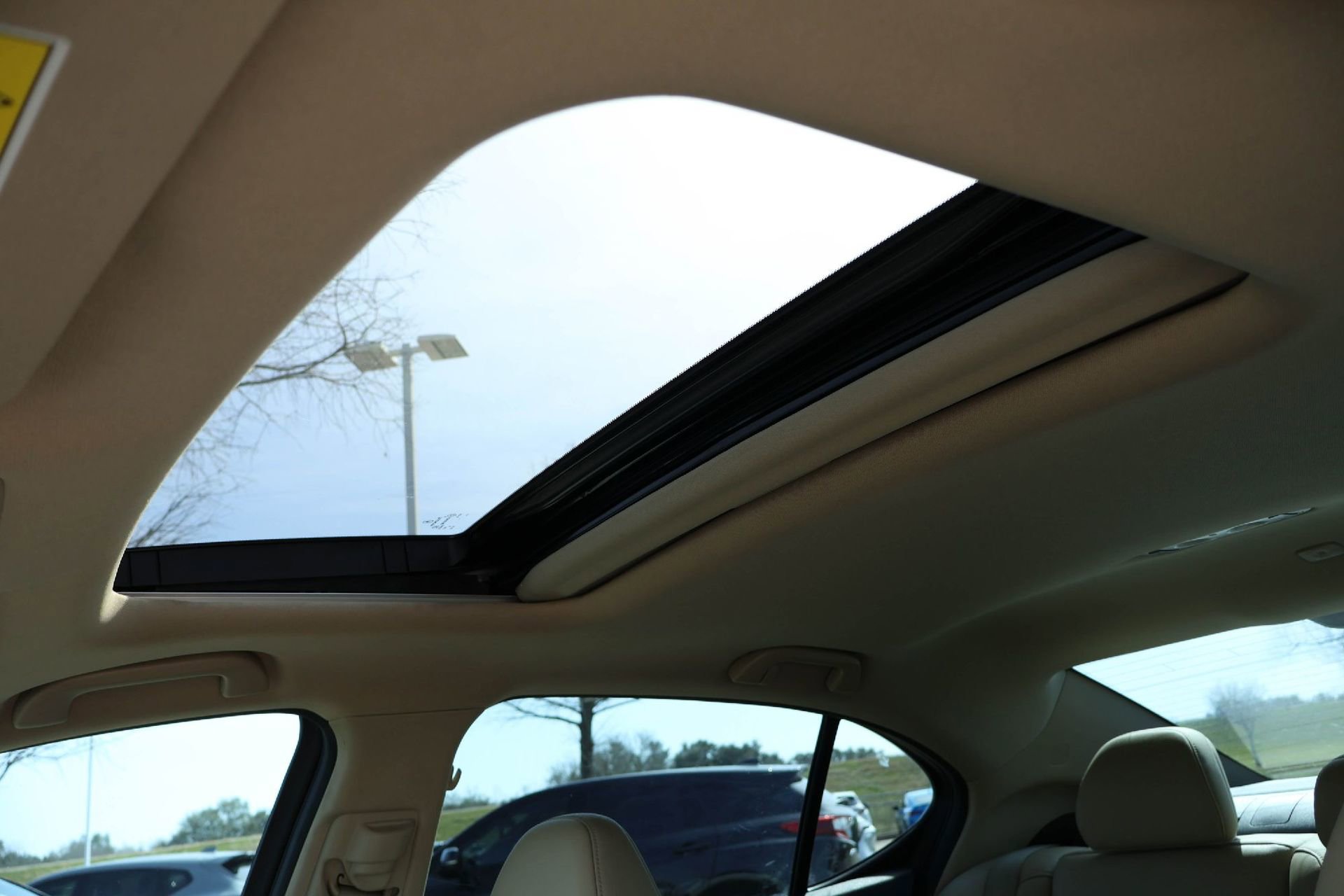 Used 2018 Acura TLX V6 image 29