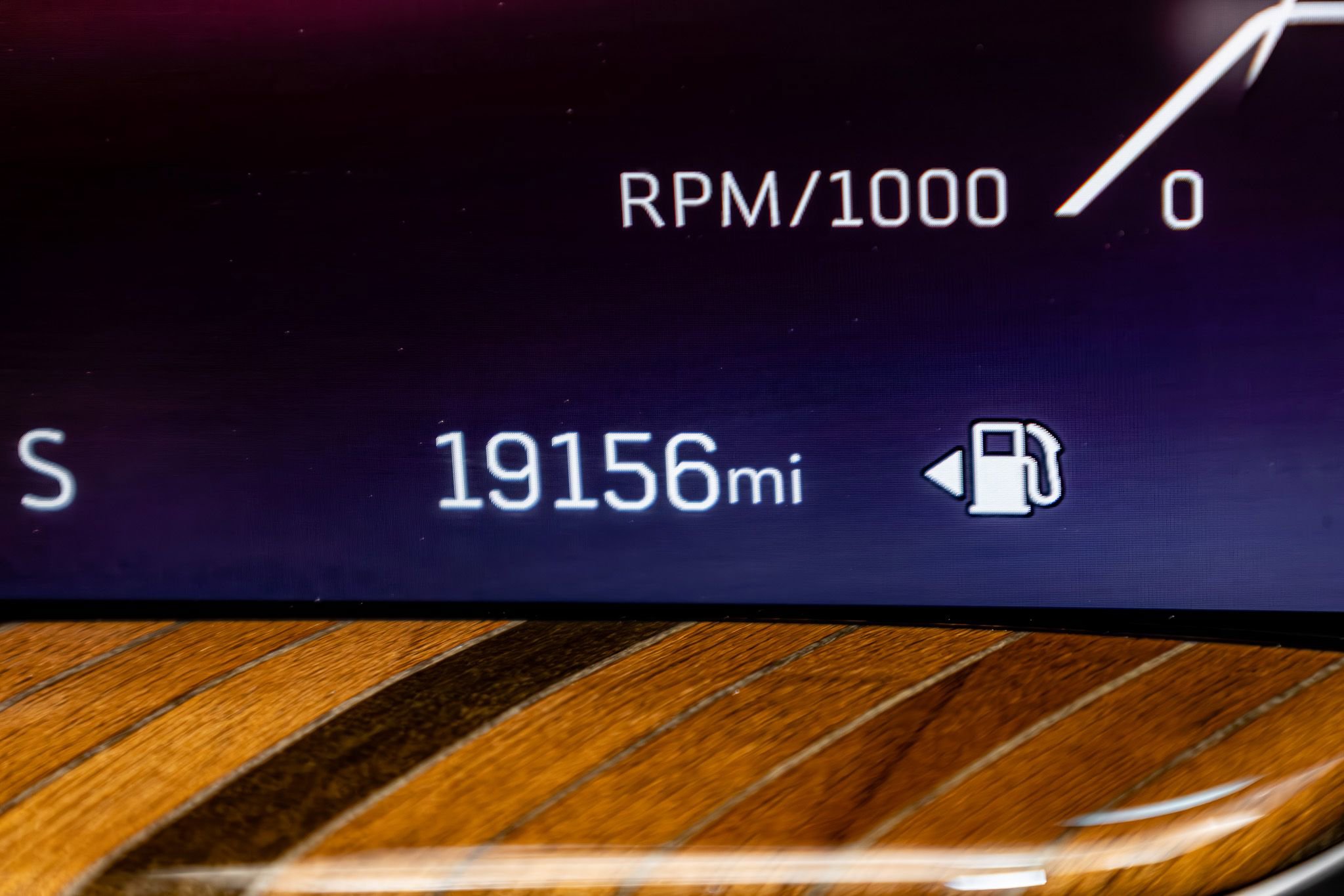 Used 2025 Cadillac Escalade Sport Platinum image 18