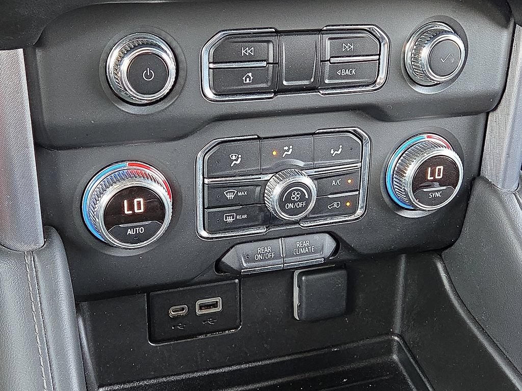Used 2023 GMC Yukon SLE AWD/4WD image 22