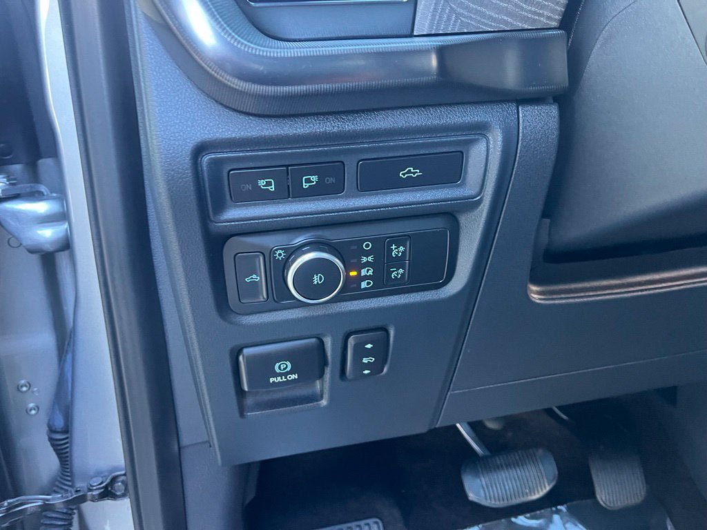 Certified 2022 Ford F150 Platinum w/ Equipment Group 701A High AWD/4WD image 38