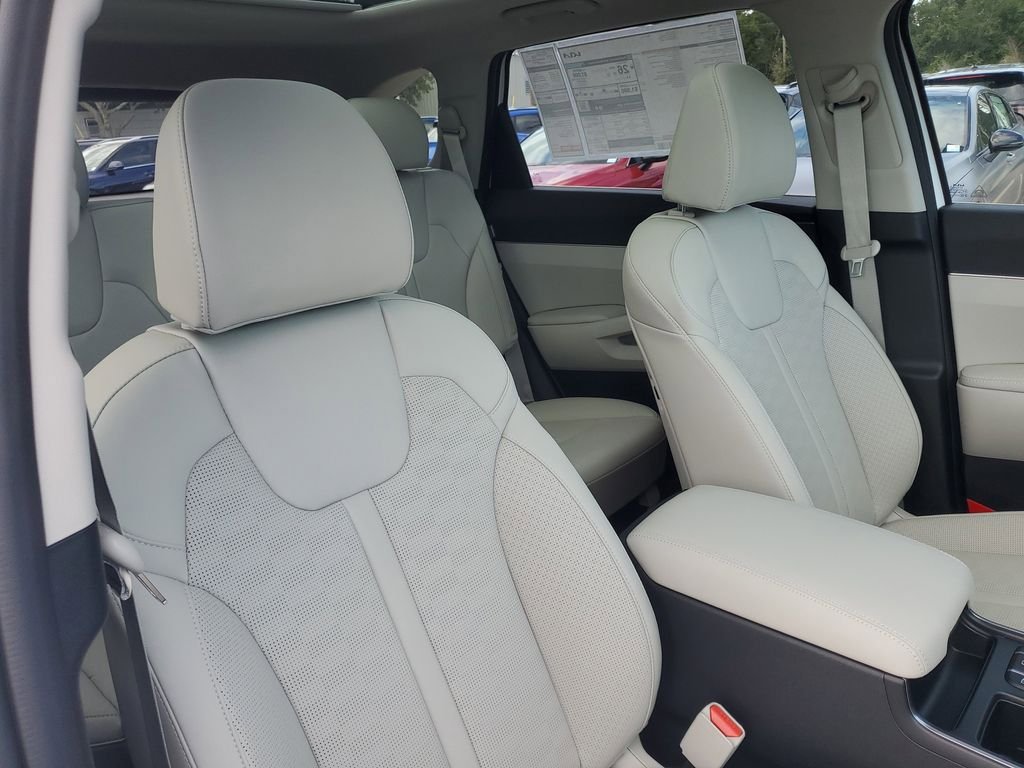 New 2026 Kia Sorento S w/ S Panoramic Sunroof Package image 12