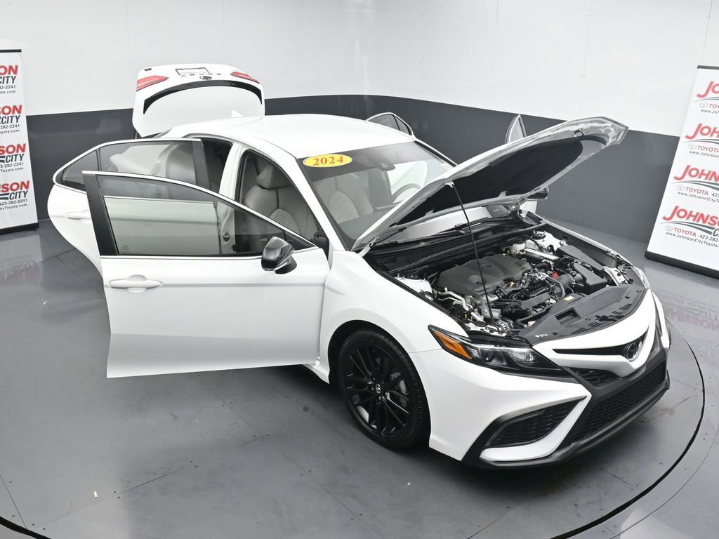Used 2024 Toyota Camry SE w/ Blackout Package (TMS) AWD/4WD image 40