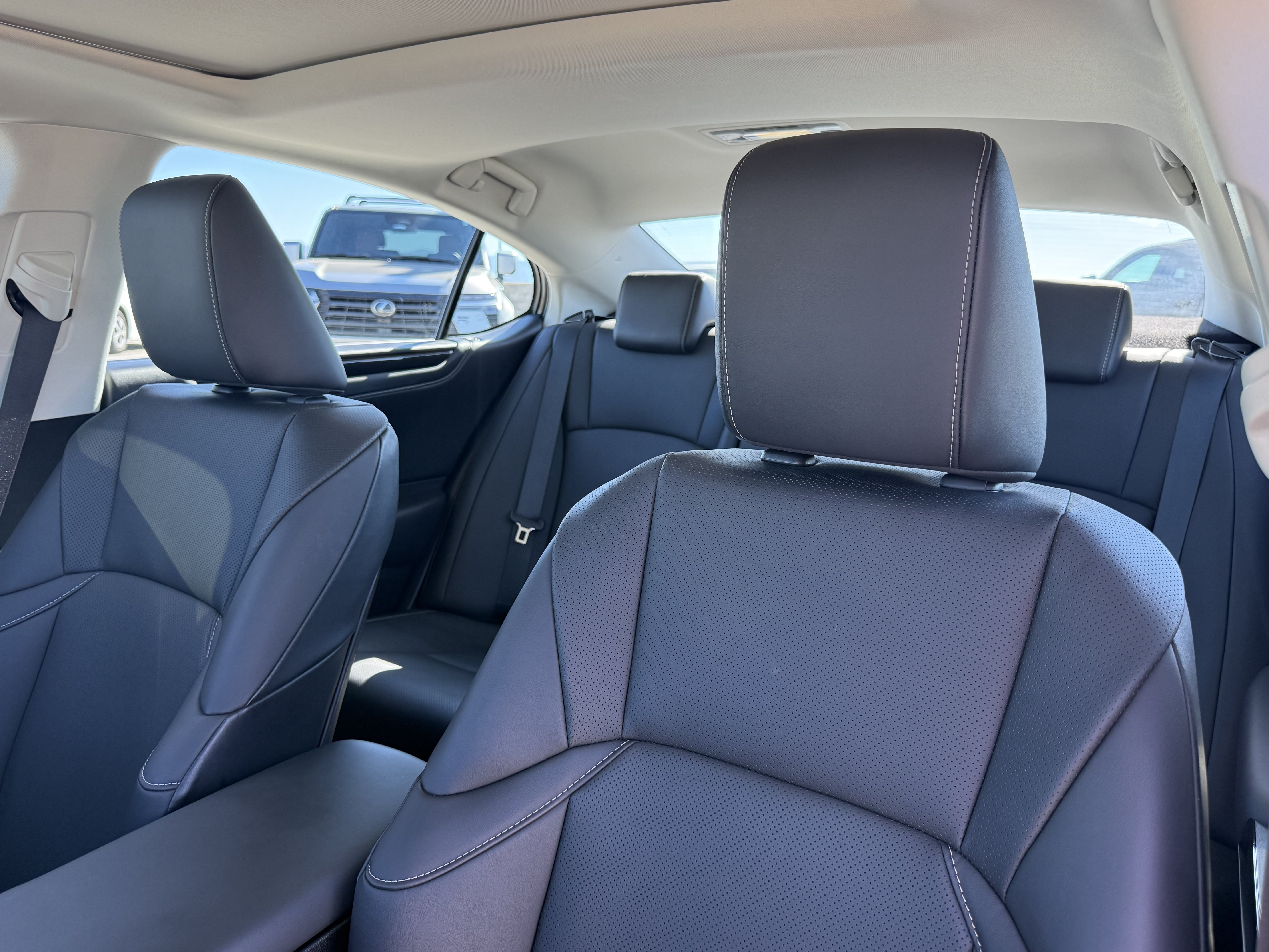 Certified 2024 Lexus ES 350 FWD image 21