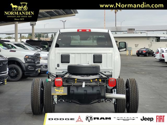 New 2025 RAM 4500 Tradesman AWD/4WD image 5