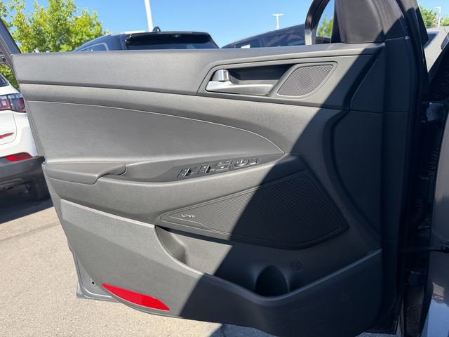 Used 2019 Hyundai Tucson Ultimate w/ Cargo Package FWD image 13