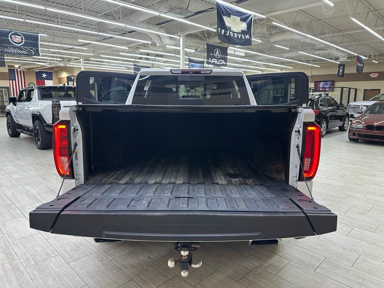 Used 2019 GMC Sierra 1500 AT4 w/ AT4 Premium Package AWD/4WD image 15