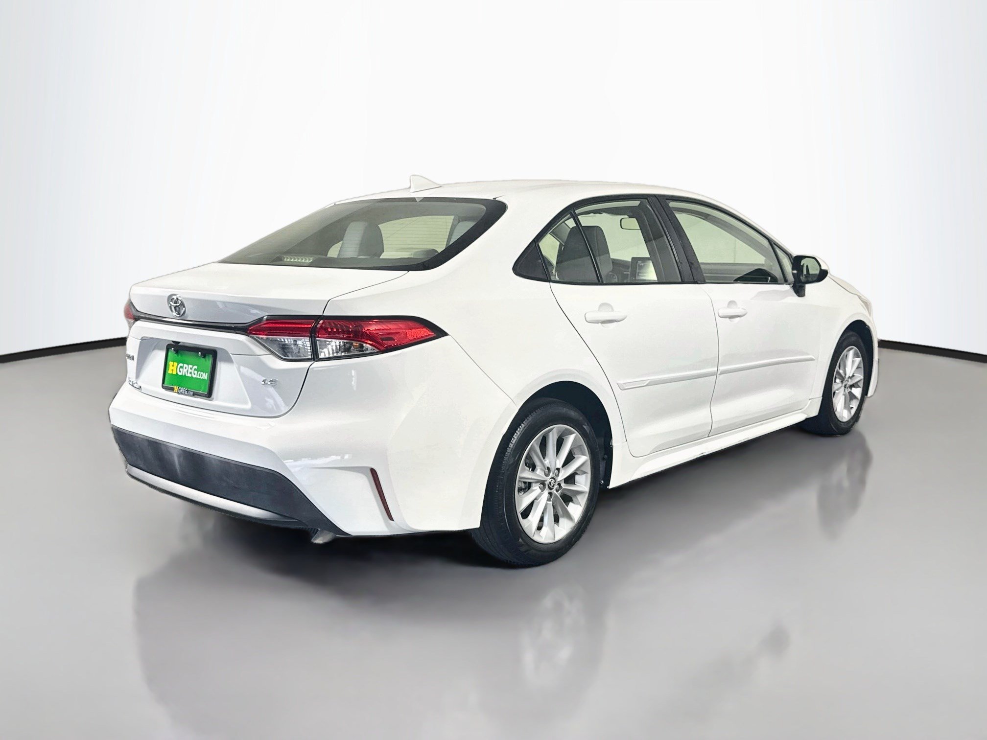 Used 2021 Toyota Corolla LE w/ LE Convenience Package FWD image 10