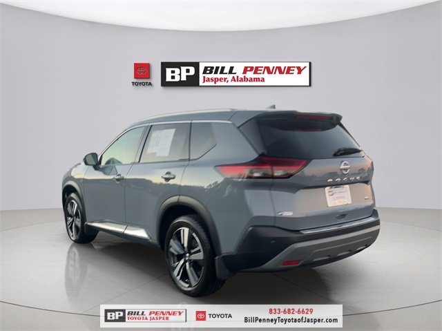 Used 2021 Nissan Rogue SL w/ Premium Package image 3