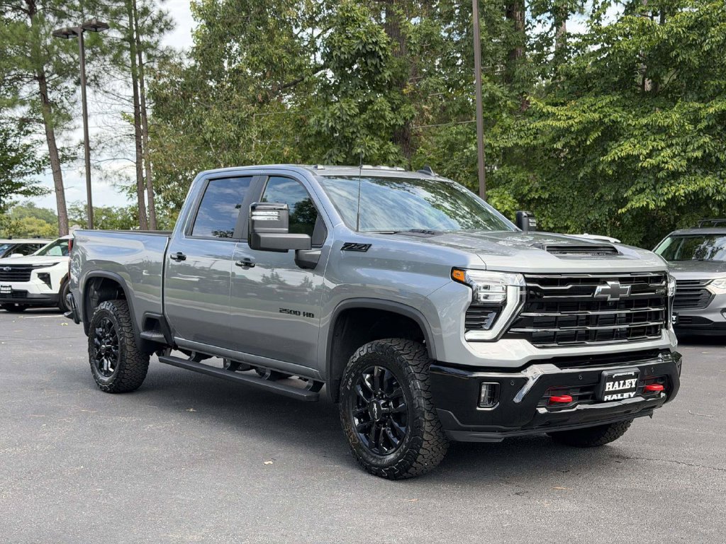 New 2026 Chevrolet Silverado 2500 LT w/ Trail Boss Package AWD/4WD image 2