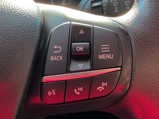 Used 2020 Ford Escape SE FWD image 13