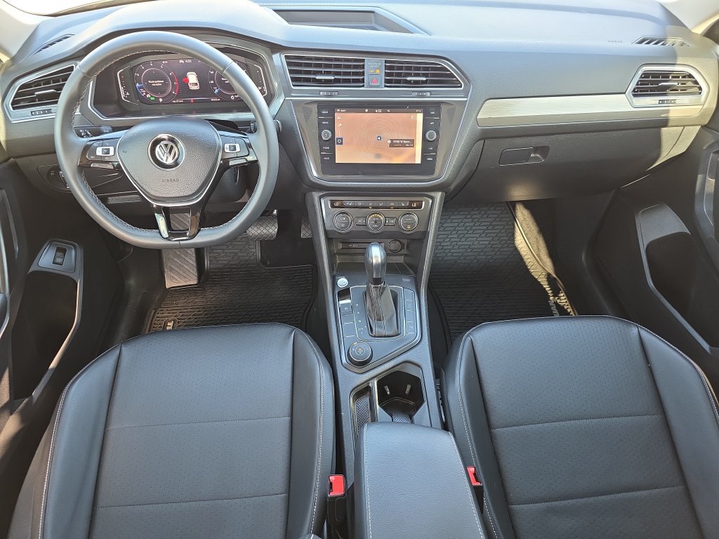Used 2021 Volkswagen Tiguan SEL AWD/4WD image 11