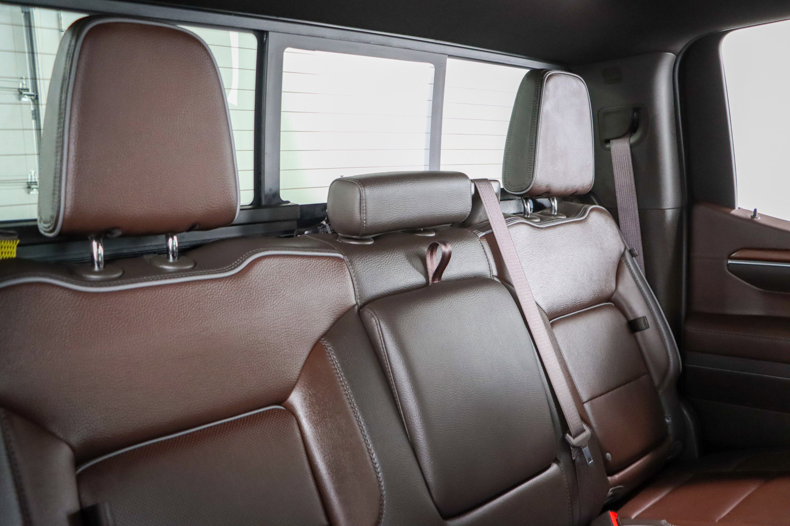 Used 2025 GMC Sierra 1500 Denali w/ Technology Package AWD/4WD image 31