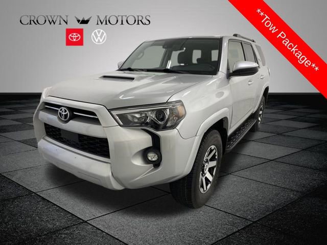 Used 2023 Toyota 4Runner TRD Off-Road image 3