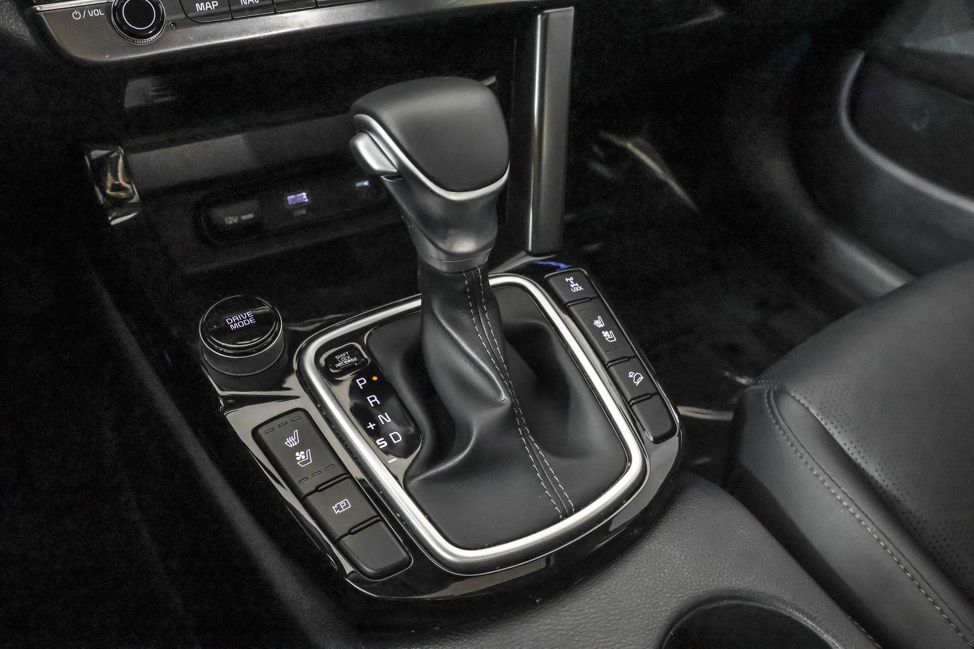 Used 2024 Kia Seltos SX w/ SX Sunroof Package image 34