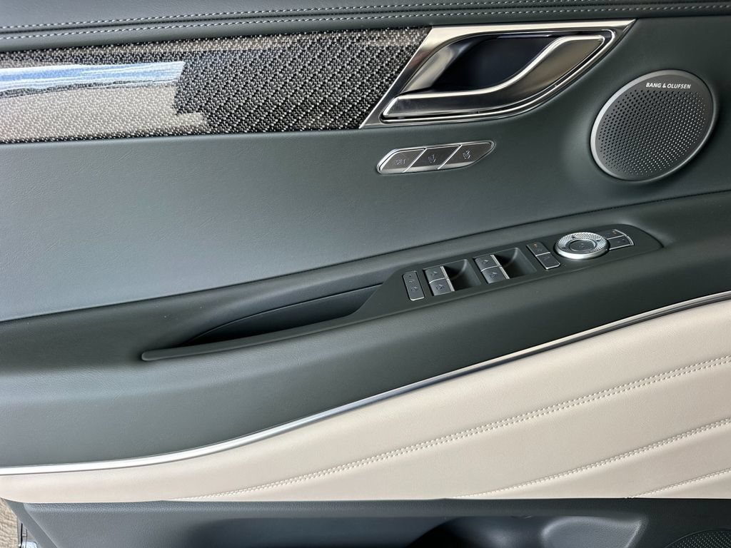 New 2026 Genesis GV80 3.5T e-SC AWD/4WD image 11