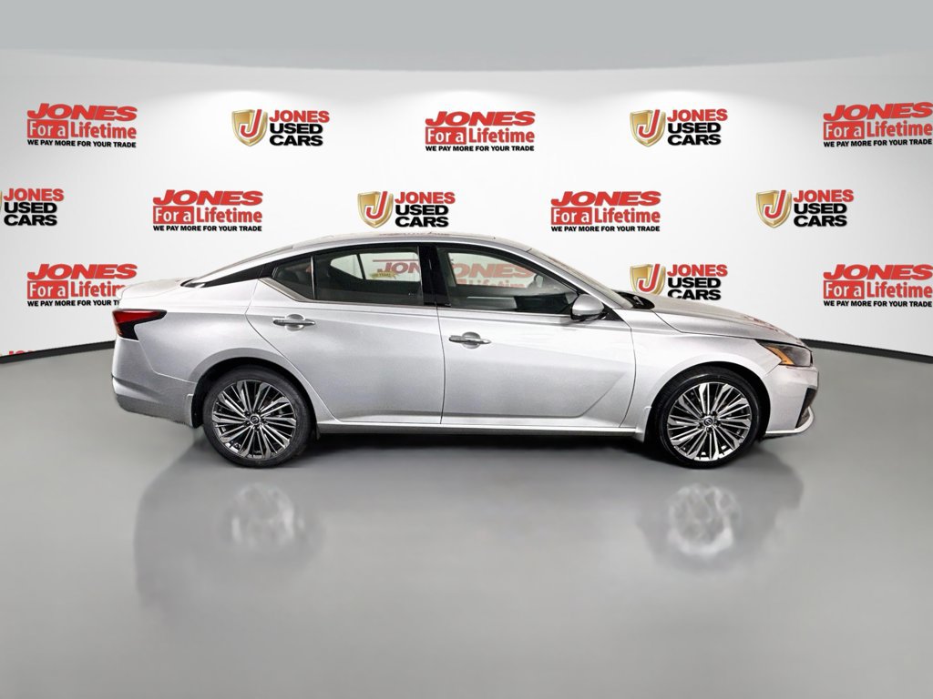Used 2023 Nissan Altima 2.5 SL AWD/4WD image 17