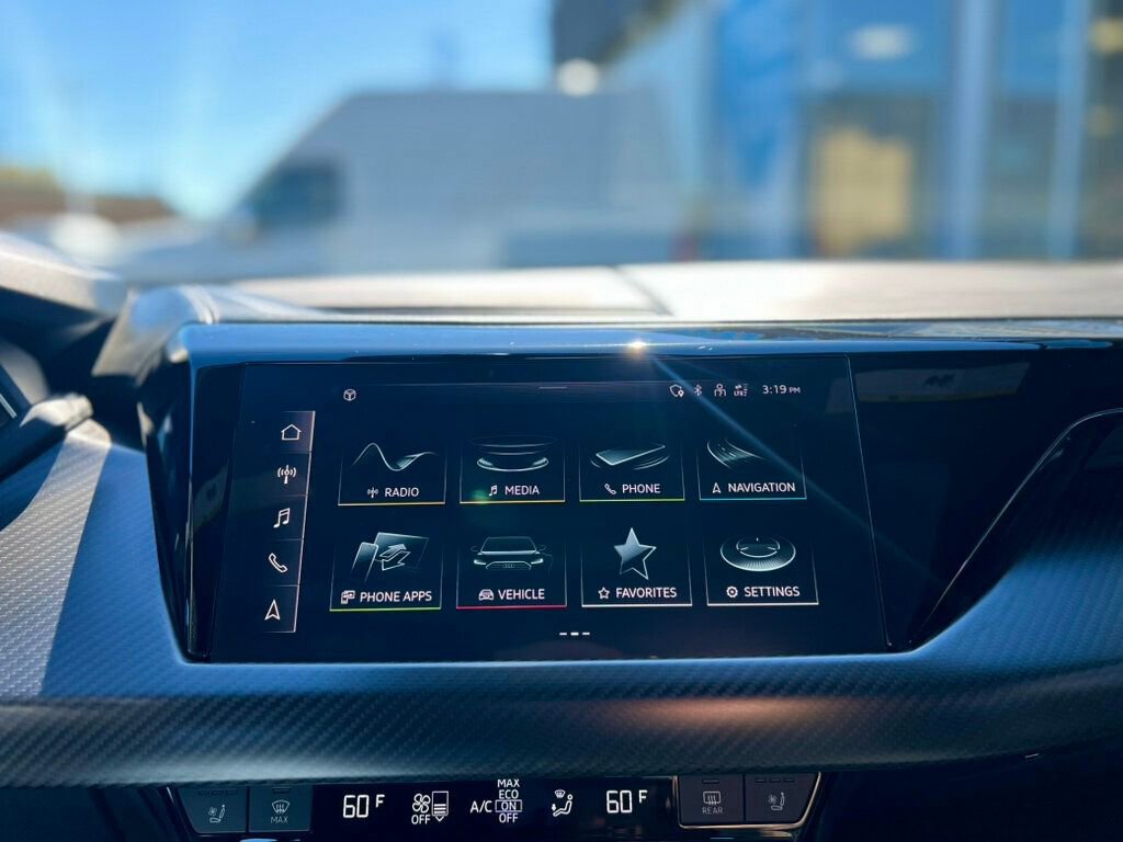 Used 2023 Audi e-tron GT Prestige w/ Prestige Package AWD/4WD image 25