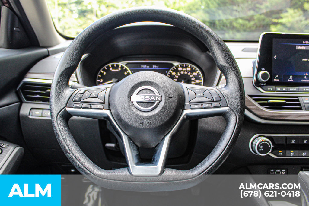 Used 2024 Nissan Altima 2.5 SV FWD image 23