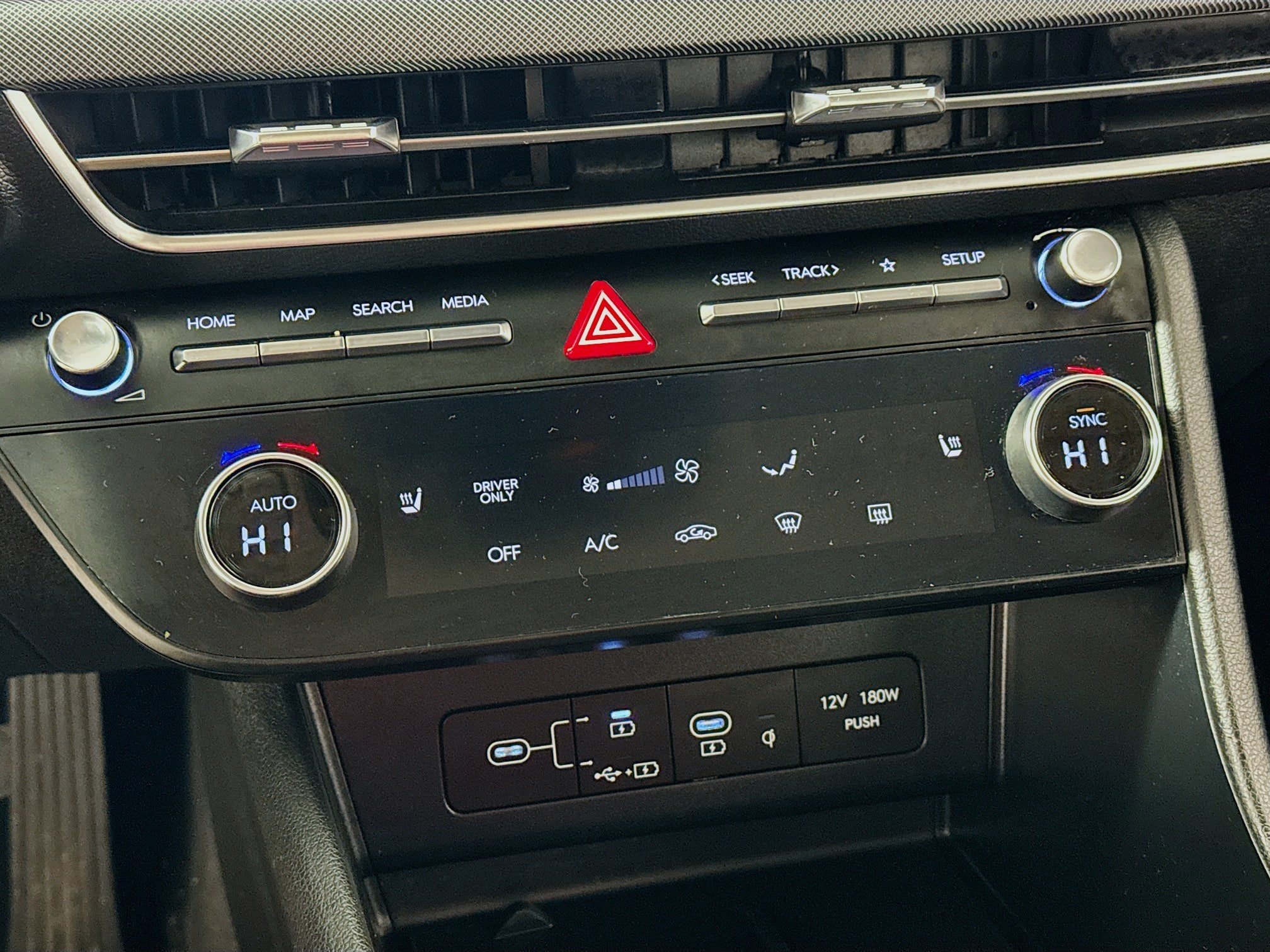 Used 2025 Hyundai Sonata SEL FWD image 17