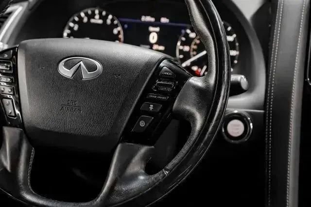 Used 2020 INFINITI QX80 Luxe w/ Proassist Package RWD image 24