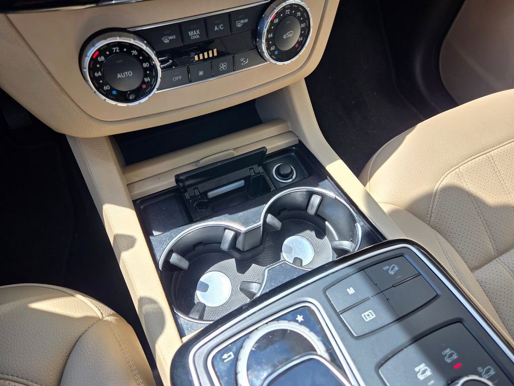 Used 2018 Mercedes-Benz GLE 350 4MATIC image 29