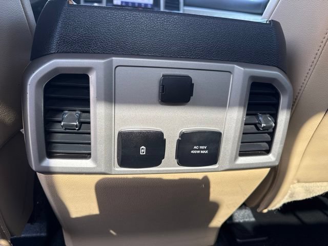 Used 2020 Ford F350 Lariat w/ Lariat Value Package AWD/4WD image 22