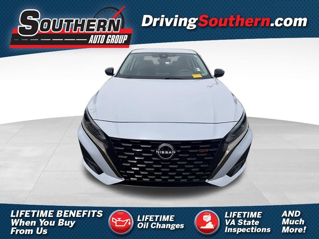Used 2024 Nissan Altima 2.5 SR
