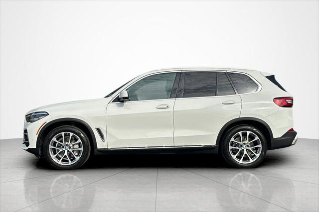 Used 2023 BMW X5 sDrive40i w/ Premium Package image 2