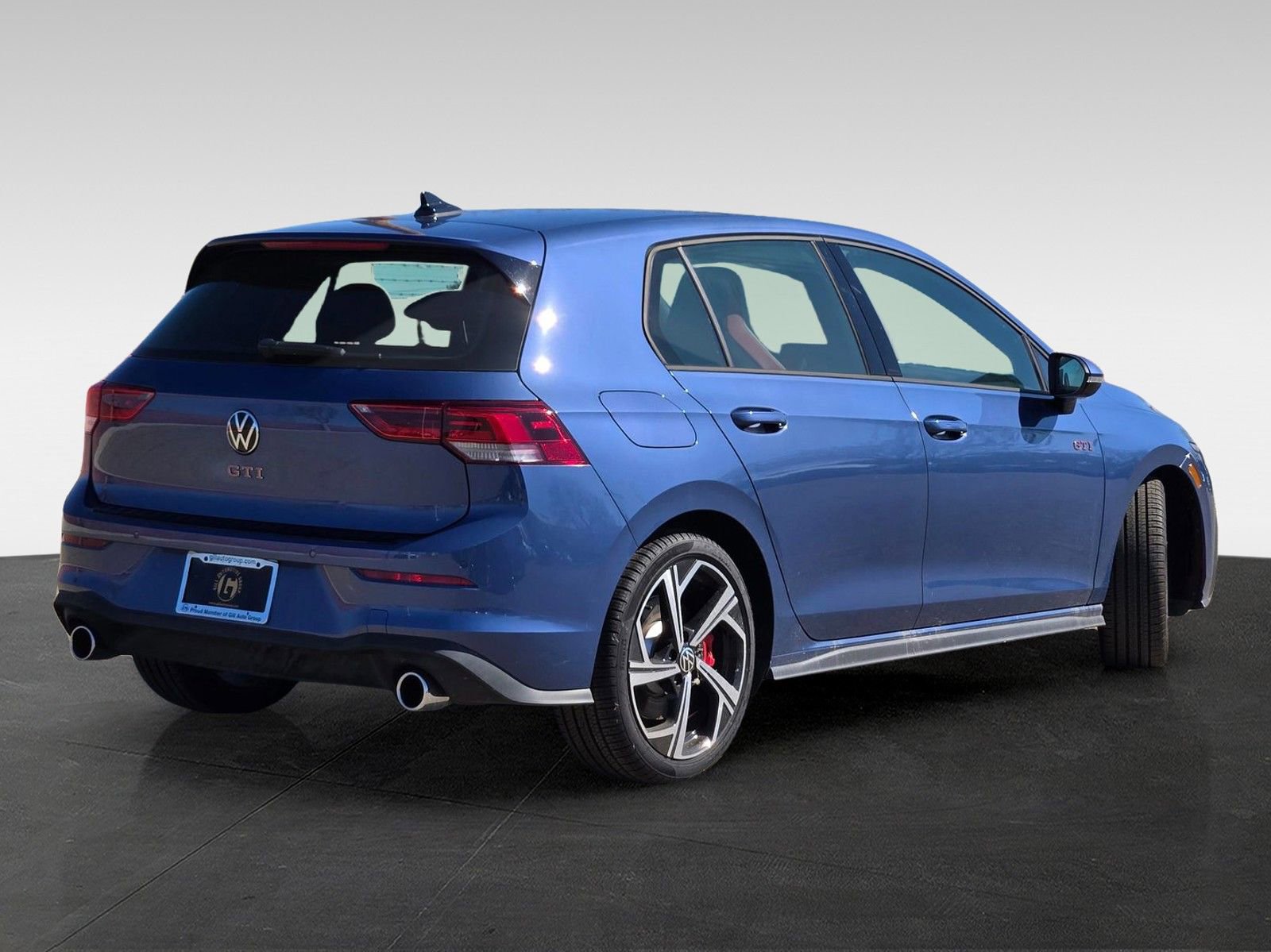 New 2025 Volkswagen GTI SE image 4