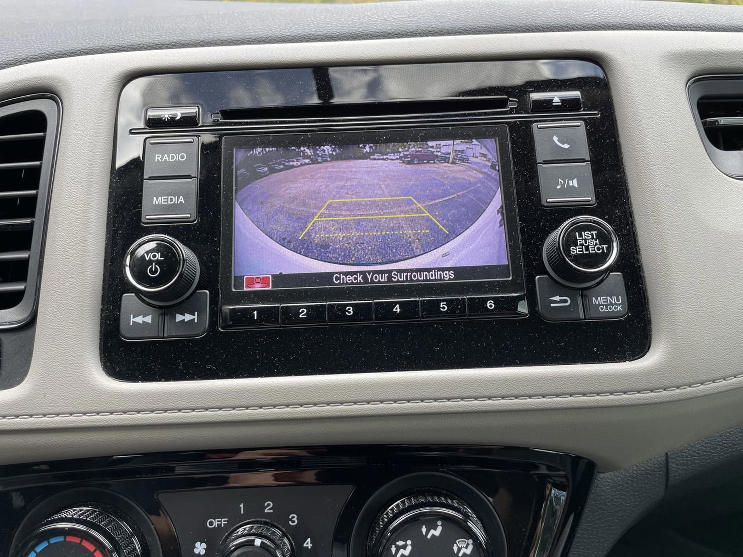 Used 2022 Honda HR-V LX image 20