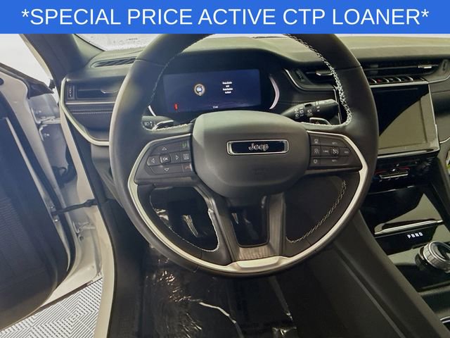 New 2025 Jeep Grand Cherokee Altitude image 11