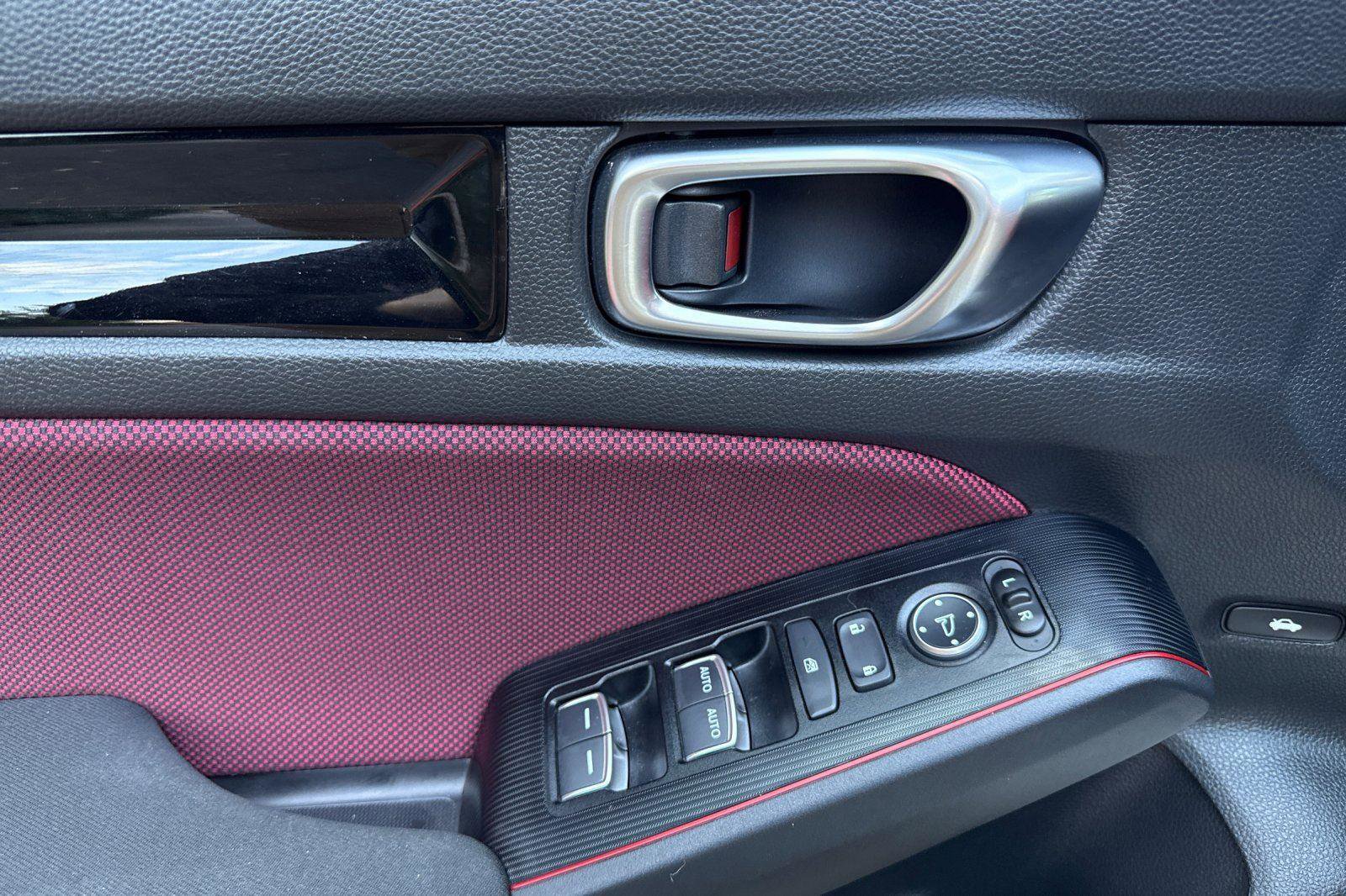 Used 2024 Honda Civic Si image 5